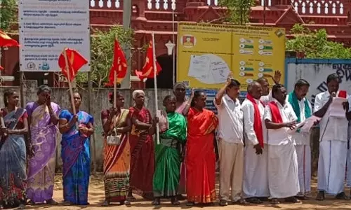 இந்திய ஐக்கிய விவசாய தொழிலாளர்கள் ஆர்ப்பாட்டம்