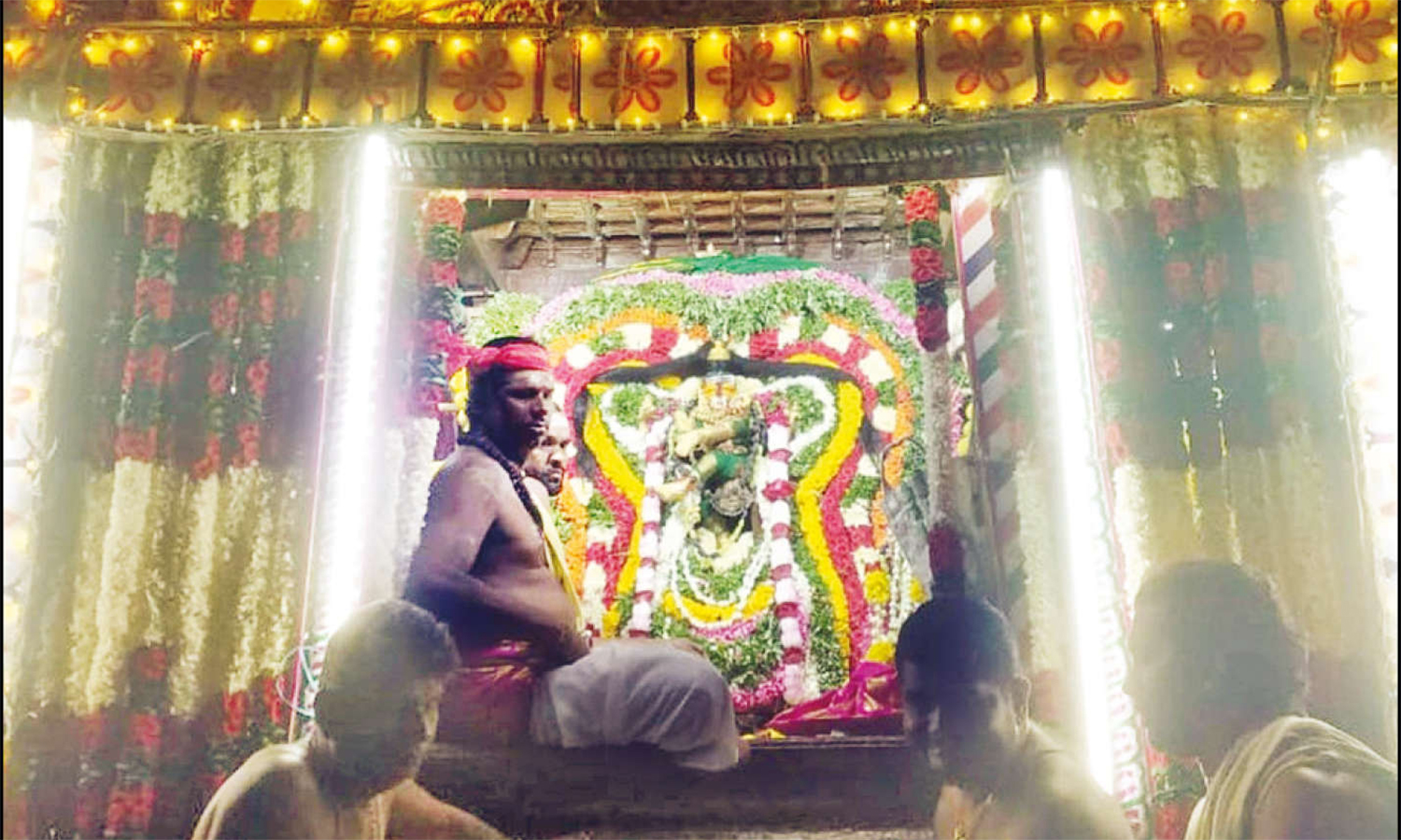 அம்பையில் பங்குனி திருவிழா: சிவபெருமான் திருமணக்கோலத்தில் அகஸ்தியருக்கு காட்சியளித்தார்