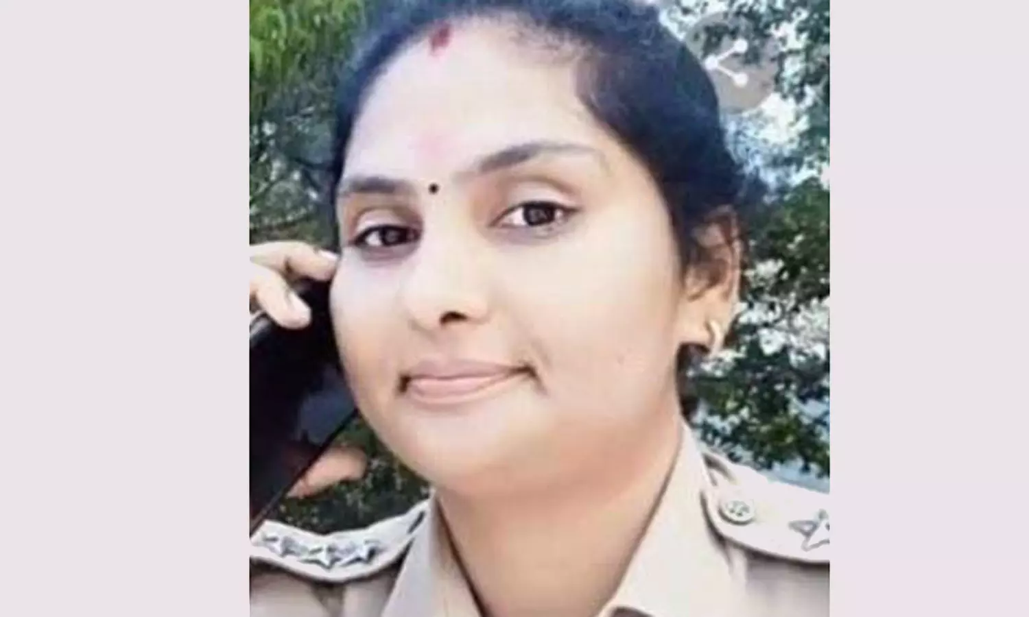 ரூ.10 லட்சம் வழிப்பறி வழக்கு- மதுரை பெண் போலீஸ் இன்ஸ்பெக்டர் டிஸ்மிஸ்