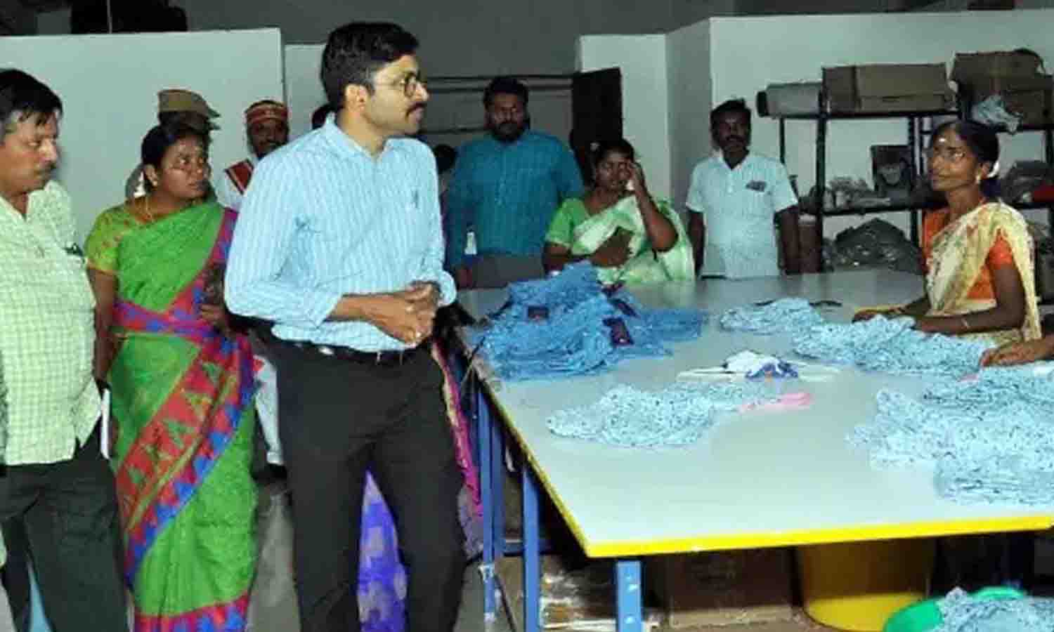 ஆயத்த ஆடை பொது பயன்பாட்டு மையத்தில் கலெக்டர் ஆய்வு Tirupur