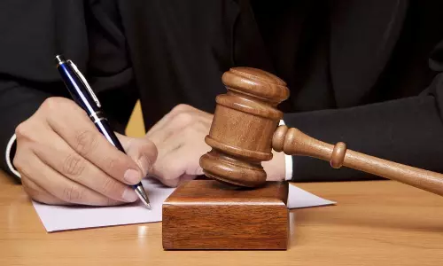 இஸ்லாமியர்கள் குறித்து அவதூறு பரப்பியதாக திருச்சி அ.தி.மு.க. நிர்வாகி மீது வழக்கு