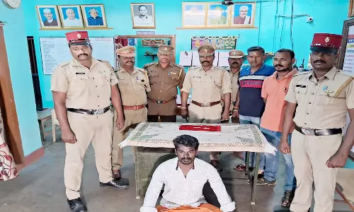 காரைக்கால் கோட்டுச்சேரியில்  40 பவுன் நகை திருட்டில் வாலிபர் கைது 200 கிராம் தங்கம் மீட்பு