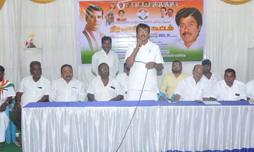 கிருஷ்ணகிரியில் காங்கிரஸ் நிர்வாகிகள் ஆலோசனை கூட்டம்