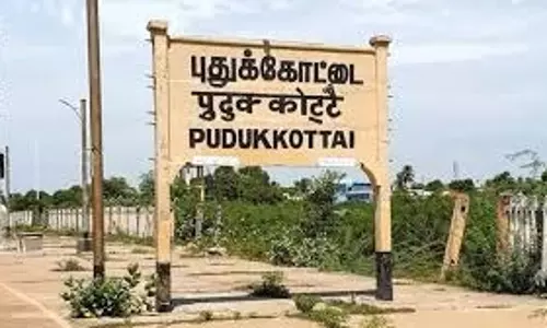 புதுக்கோட்டை ரெயில் நிலையத்தில் அதிகாரிகள் ஆய்வு