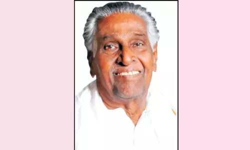 அக்ரி கணேசனின் தந்தை பால்சாமி படத்திறப்பு