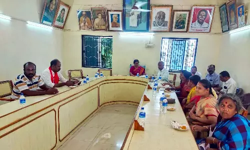 சிவகிரியில் பேரூராட்சி கூட்டம்