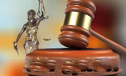 பல் பிடுங்கிய விவகாரம்: வாலிபர்களை கோர்ட்டில் ஆஜர்படுத்தும் முன்பு எடுக்கப்பட்ட பரிசோதனைகள் என்ன?- விளக்கம் கேட்டு மனு