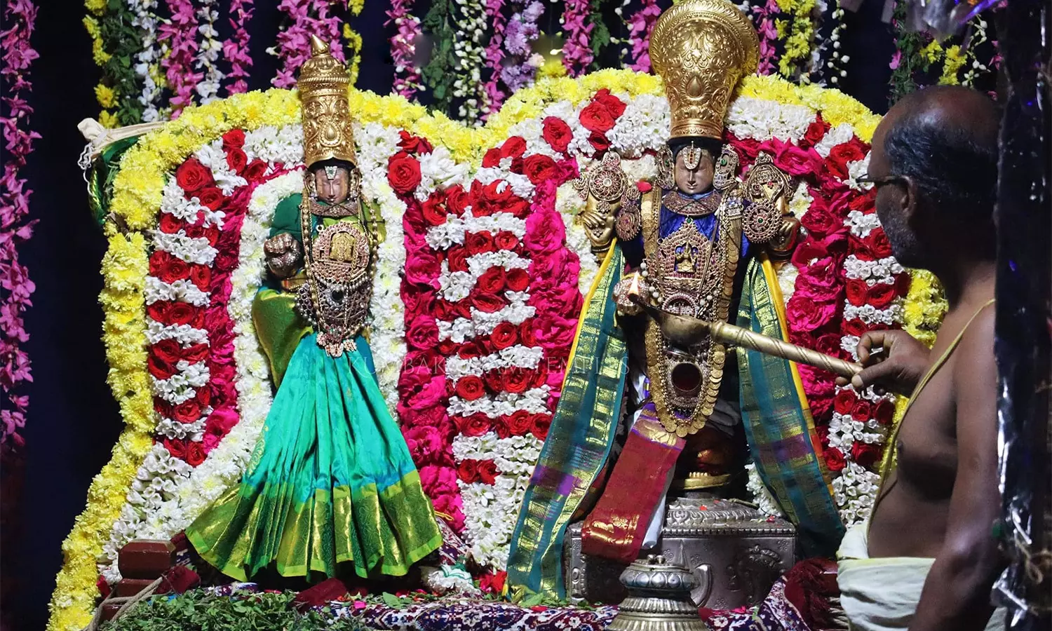 ஆன்மிகம்: இன்றைய முக்கிய நிகழ்வுகள் மற்றும் பஞ்சாங்கம் ஆன்மிகம்: இன்றைய முக்கிய நிகழ்வுகள் மற்றும் பஞ்சாங்கம்