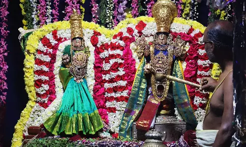 ஆன்மிகம்: இன்றைய முக்கிய நிகழ்வுகள் மற்றும் பஞ்சாங்கம்