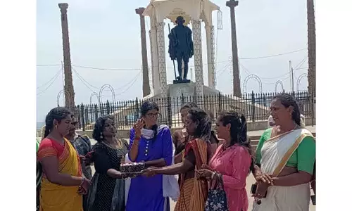 புதுவையில் நலவாரியம் அமைக்க வேண்டும்