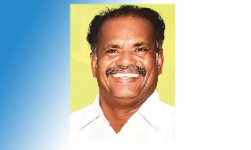 மகப்பேறு மருத்துவமனை அருகே உள்ள ரேசன் கடைகளை மாற்ற நடவடிக்கை