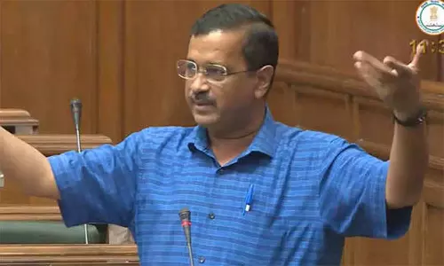 முதல்வர் கெஜ்ரிவாலை விசாரணைக்கு அழைத்த சிபிஐ... டெல்லியில் நாளை மறுநாள் சட்டசபை சிறப்பு கூட்டம்