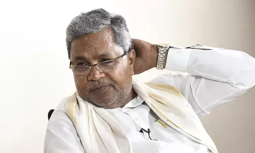 அதிக நாட்கள் முதல்-மந்திரி பதவி: எடியூரப்பாவை முந்தும் சித்தராமையா