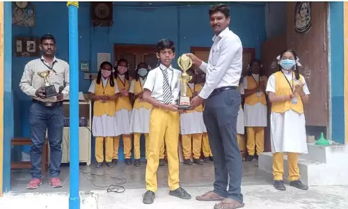 நவதுர்கா பள்ளி மாணவர்கள் சாதனை