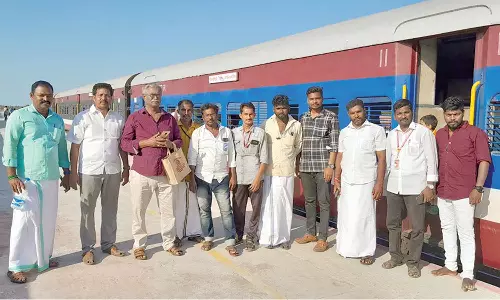 திருத்துறைப்பூண்டியில், ரெயில் பயணத்தை ஊக்குவிக்க செயற்குழு கூட்டம்