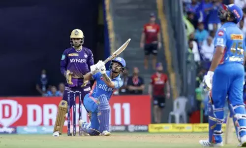 இஷான் கிஷன், சூர்யகுமார் யாதவ் அதிரடி - 5 விக்கெட் வித்தியாசத்தில் மும்பை அபார வெற்றி