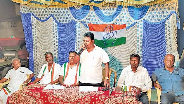 தூத்துக்குடியில் காங்கிரஸ் பொதுக்கூட்டம் தூத்துக்குடியில் காங்கிரஸ் பொதுக்கூட்டம்