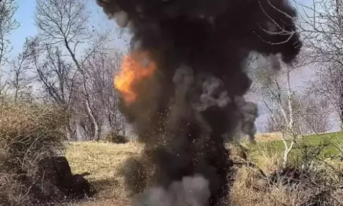 பழமையான வெடிகுண்டு வெடித்து விபத்து- சிறுவன் பலி