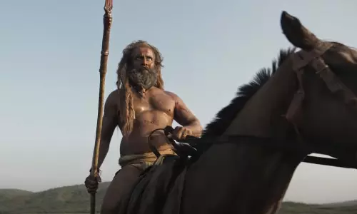 விக்ரம் பிறந்த நாள் பரிசு.. வைரலாகும் தங்கலான் வீடியோ