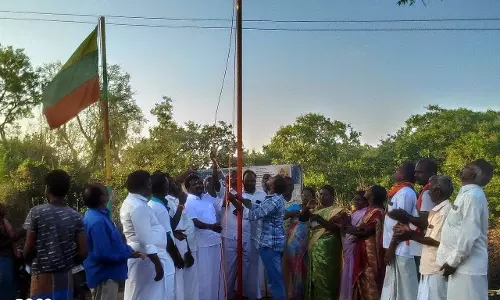 பா.ஜ.க. கொடியேற்று விழா