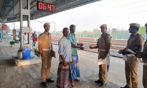 தீயணைப்பு துறையினர் விழிப்புணர்வு பிரச்சாரம்