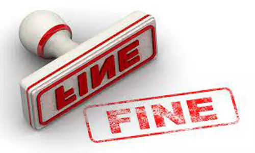 சேவை குறைபாடு காரணமாக பாதிக்கப்பட்டவருக்கு தனியார் நிதி நிறுவனம் ரூ.20 ஆயிரம் நஷ்ட ஈடு வழங்க வேண்டும்