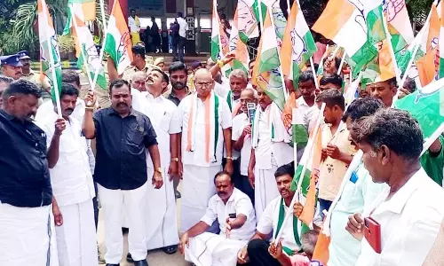 ெரயில் மறியலுக்கு முயன்ற காங்கிரசார் கைது