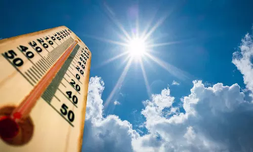 நாடு முழுவதும் கோடை வெயில் வாட்டுகிறது: அனல் காற்றும் வீசுவதால் மக்கள் அவதி