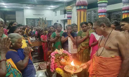 கோவில்பட்டி புற்றுக்கோவிலில் சோமவார பிரதோஷ விழா