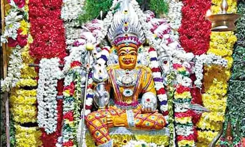 கோவைபுதூர் பத்ரகாளியம்மன் கோவிலில் குண்டம் திருவிழா இன்று தொடங்கியது