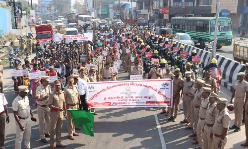 வேலூரில் விழிப்புணர்வு ஊர்வலம்