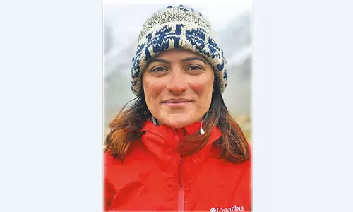 நேபாள சிகரத்தில் மாயமான இந்திய மலையேற்ற வீராங்கனை உயிருடன் கண்டுபிடிப்பு