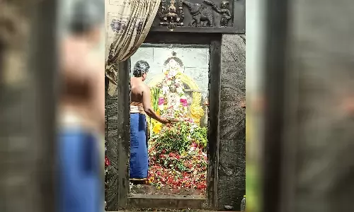 முசிறி மாரியம்மன் கோவில்களில் பூச்சொரிதல் விழா
