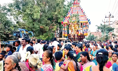 ரெங்கநாதபெருமாள் கோவில் தேரோட்டம்