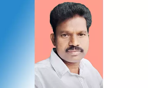 கல்வித்துறை அலுவலகங்கள் ஒரே இடத்தில் செயல்பட வேண்டும்