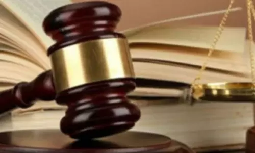 காப்புக்காட்டில் விதியைமீறி சாலை அமைப்பு- சுற்றுலாத்துறை அமைச்சர் மருமகன் உள்பட 4 பேர் மீது வழக்கு