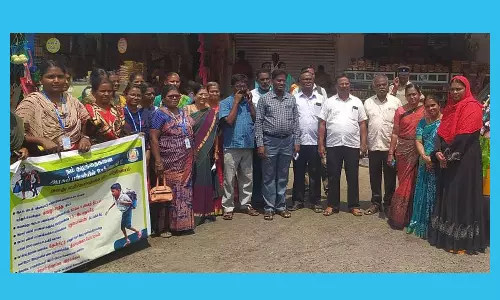 மாணவர்கள் சேர்க்கை கொண்டாட்டம் விழிப்புணர்வு பிரச்சார வாகனம்