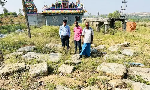 ஓசூர் அருகே ஒரே இடத்தில் 89 நடுகற்கள் கண்டுபிடிப்பு