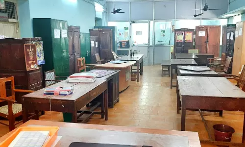 ஊரக வளர்ச்சி துறை ஊழியர்கள் ஒரு நாள் வேலை நிறுத்த போராட்டம்