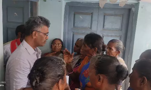 ஊராட்சி அலுவலகத்தில் பெண்கள் முற்றுகை- 100 நாள் திட்டத்தில் பணி குறைப்பு என்று குற்றச்சாட்டு