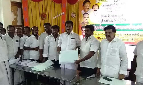 அறந்தாங்கி பகுதிகளில் தி.மு.க. சார்பில் பூத் கமிட்டி ஆலோசனை கூட்டம்