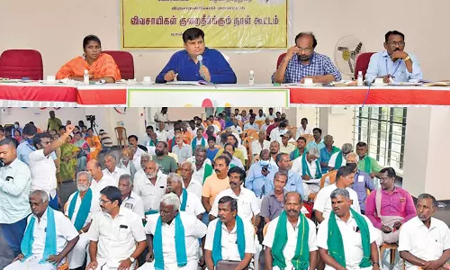 நெல்லை மாவட்டத்தில் இந்த ஆண்டு சராசரி மழை அளவு பாதிக்கும் கீழ் குறைவாக உள்ளது- விவசாயிகள் குறைதீர்க்கும் நாள்  கூட்டத்தில் கலெக்டர் தகவல்