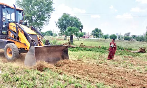தாரமங்கலம் அருகேஆக்கிரமிப்பு செய்யப்பட்ட அரசு நிலம் மீட்பு