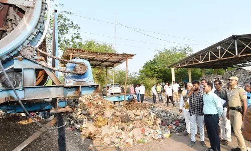புதிய பஸ் நிலைய கட்டுமான பணிகளை மே மாத இறுதிக்குள் முடிக்க கலெக்டர் அறிவுறுத்தல்