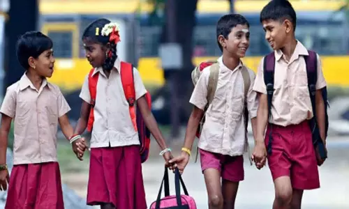 திட்டச்சேரி பள்ளியில் மாணவர் சேர்க்கை குறித்த விழிப்புணர்வு பேரணி