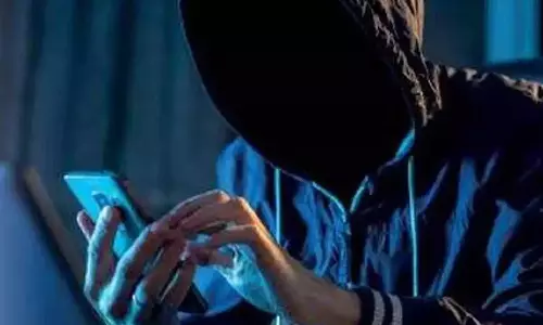 பெங்களூருவில் ஆன்லைன் செயலி மூலம் ரூ.90 லட்சத்தை இழந்த டாக்டர்