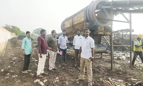 சின்னசேலம் பேரூராட்சி  குப்பை கிடங்கில் அதிகாரிகள் திடீர் ஆய்வு