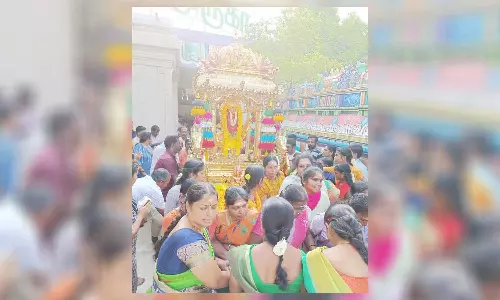 அலகுமலை கோவிலில் கிருத்திகை பூஜை வழிபாடு