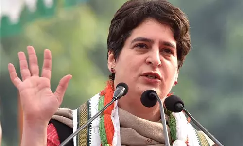 கர்நாடகா தேர்தல்- பிரியங்கா காந்தி நாளையும், நாளை மறுநாளும் பிரசாரம்