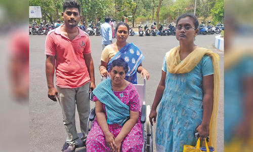 ரூ.3 லட்சம் தராமல் ஏமாற்றியவர் மீது நடவடிக்கை எடுக்க கோரி பாதிக்கப்பட்ட பெண் புகார்